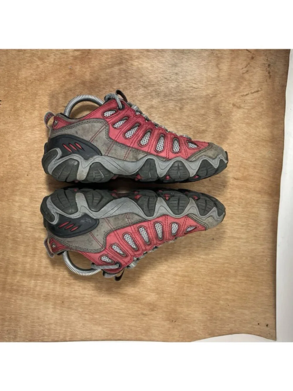 Oboz Bridger Mid B-Dry Waterproof Hiking Boots Women Size 7 Red Grey